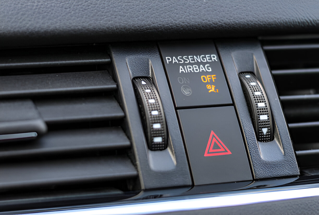 passenger airbag turned off